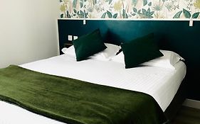 Brit Hotel Le Surcouf