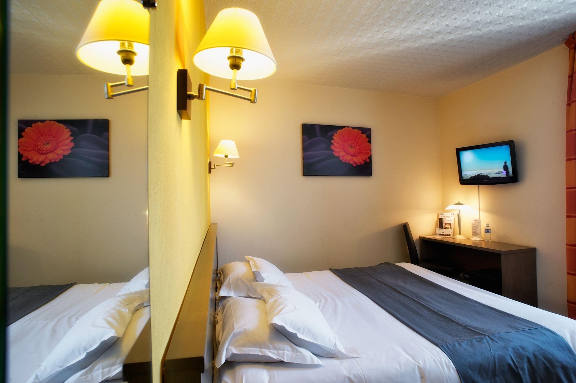 Brit Hotel Le Surcouf Saint-Malo Buitenkant foto