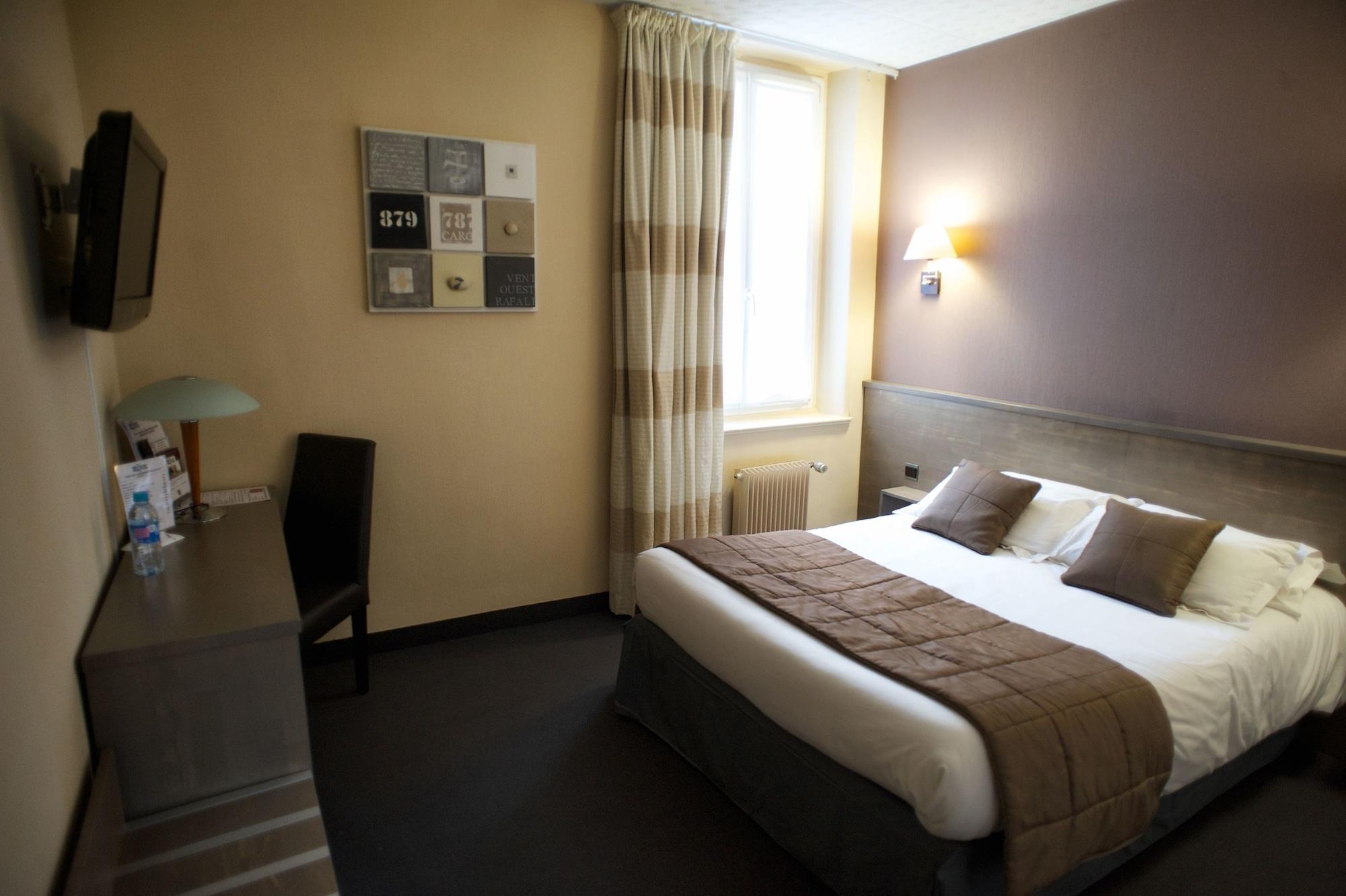 Brit Hotel Le Surcouf Saint-Malo Buitenkant foto