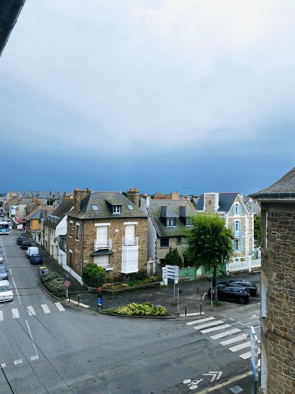 Brit Hotel Le Surcouf Saint-Malo Buitenkant foto