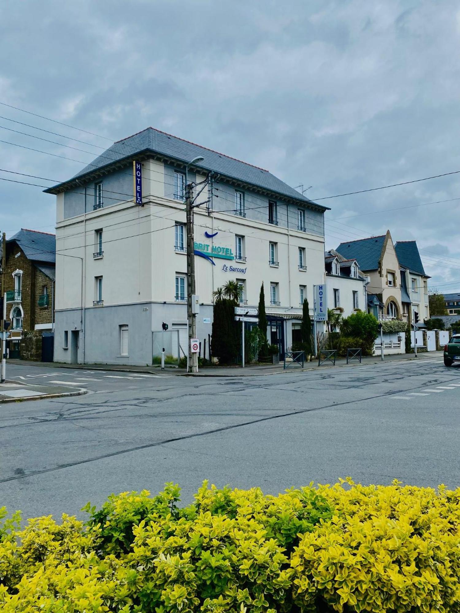 Brit Hotel Le Surcouf Saint-Malo Buitenkant foto
