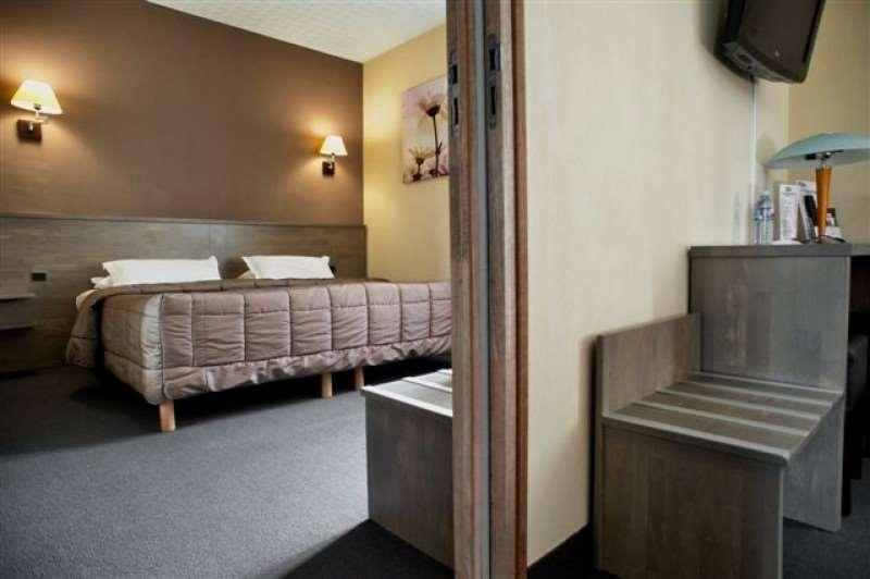 Brit Hotel Le Surcouf Saint-Malo Kamer foto